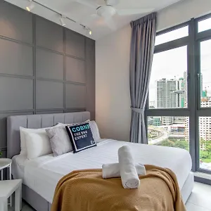 Neu Ampang Near Lrt Jelatek , Kuala Lumpur Malaysia